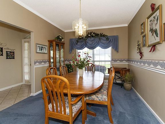 4th image of 5831 Long Cove Dr