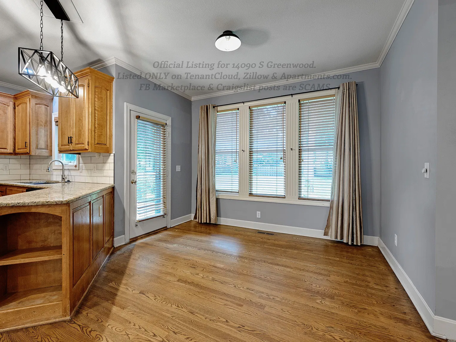4 bed, 3.5 bath, 2500 sqft, $2,975 — Photo 4