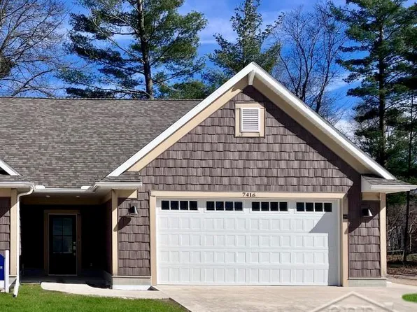 7416 Aspen Crk, Midland, MI 48642