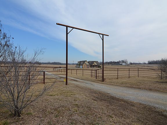 4 Acres of Fenced Land