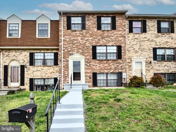 36 Clinton Hill Ct, Catonsville, MD 21228