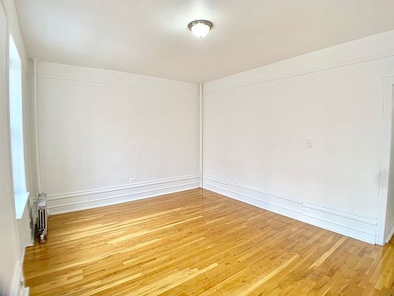 2nd image of 601 W 176th St APT 35