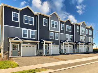 Redfield Plan, Steeplechase Townhomes, Pleasant Gap, PA 16823