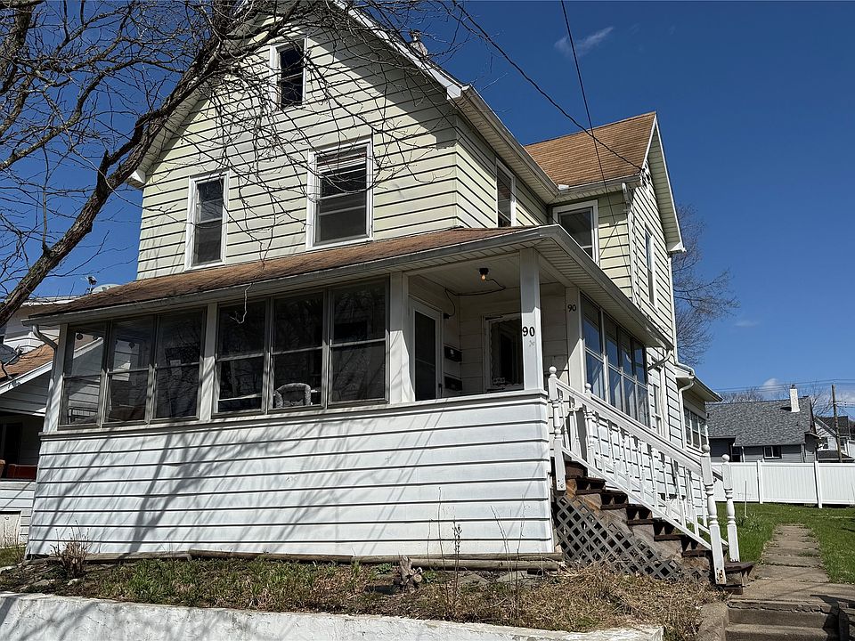 1st image of 90 Gaylord St