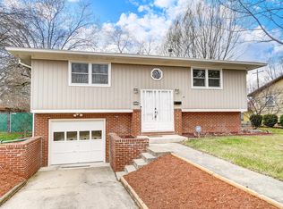 6321 Karl Rd, Columbus, OH 43229