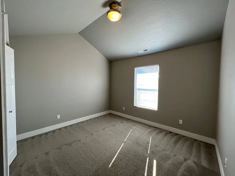 1908 Alder St — Photo 25