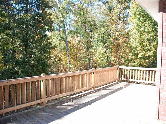 4th image of 158 Sunshine Ln