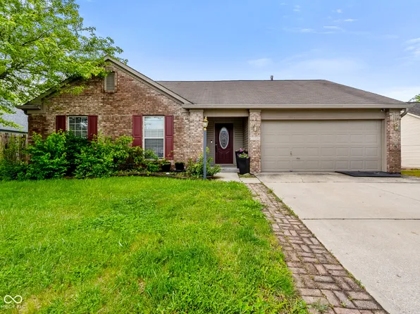 1259 Crisfield Cir, Greenwood, IN 46142