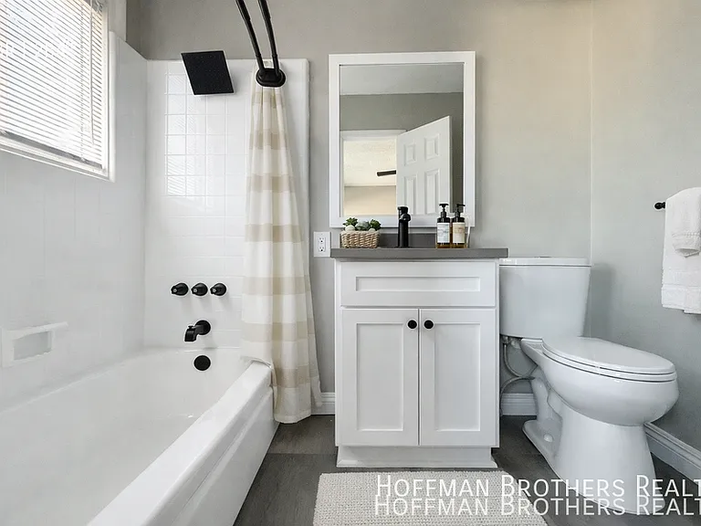 4046 Coco Ave #1 — Photo 4