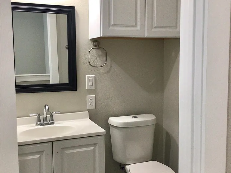 2109 Marnel Rd #B — Photo 23