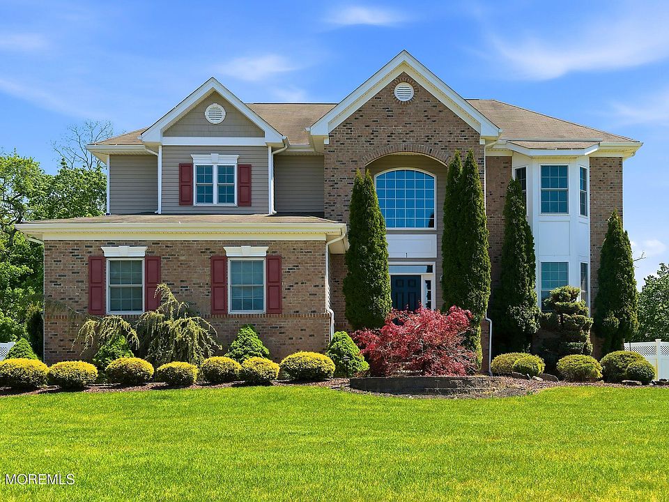 1st image of 1 Parkside Drive