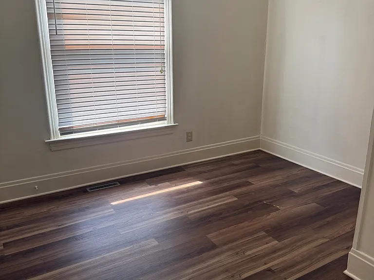 111 N 38th Ave #2 — Photo 8