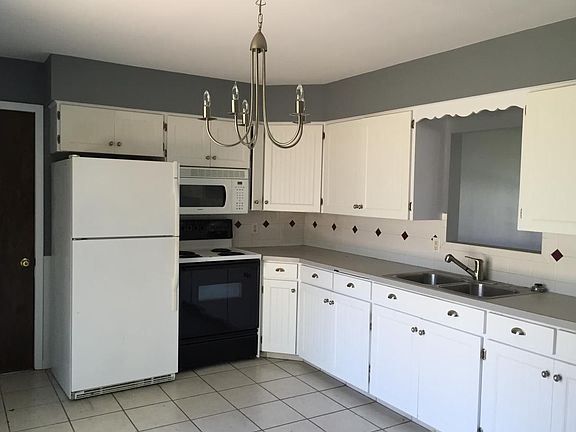 4th image of 1181 Janice St