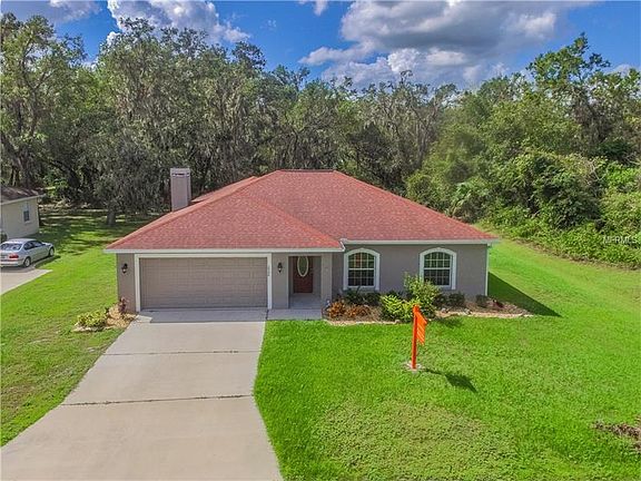 2nd image of 2908 Blackwater Oaks Dr