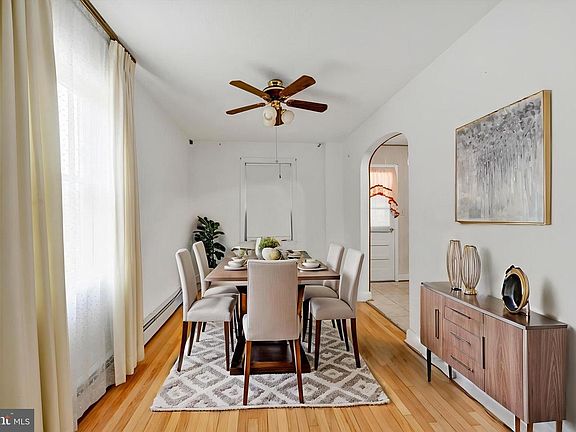 3rd image of 5616 Fernpark Ave