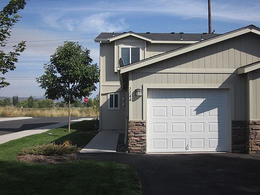 4th image of 1146 SW Tee Ln