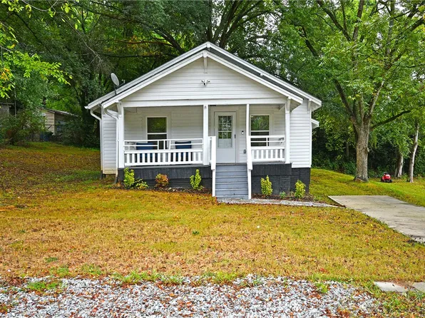 504 Carolina Dr, Liberty, SC 29657