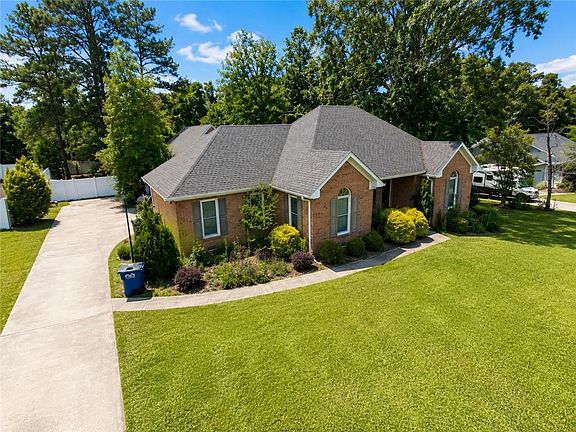 2nd image of 177 Timber Ridge Dr