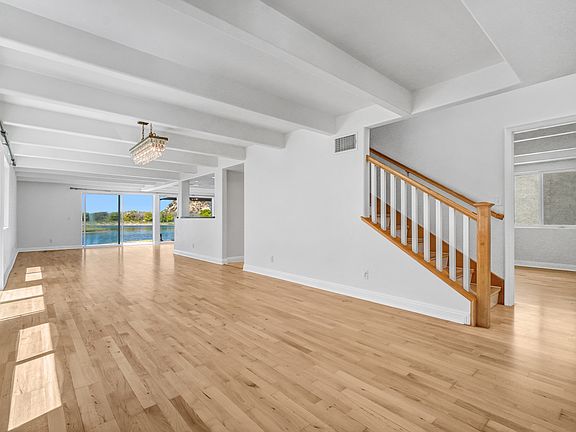 4th image of 6 Canal Cir