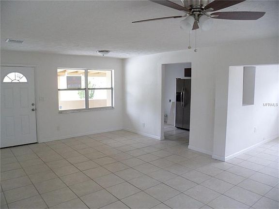 3rd image of 1652 Ravenall Ave
