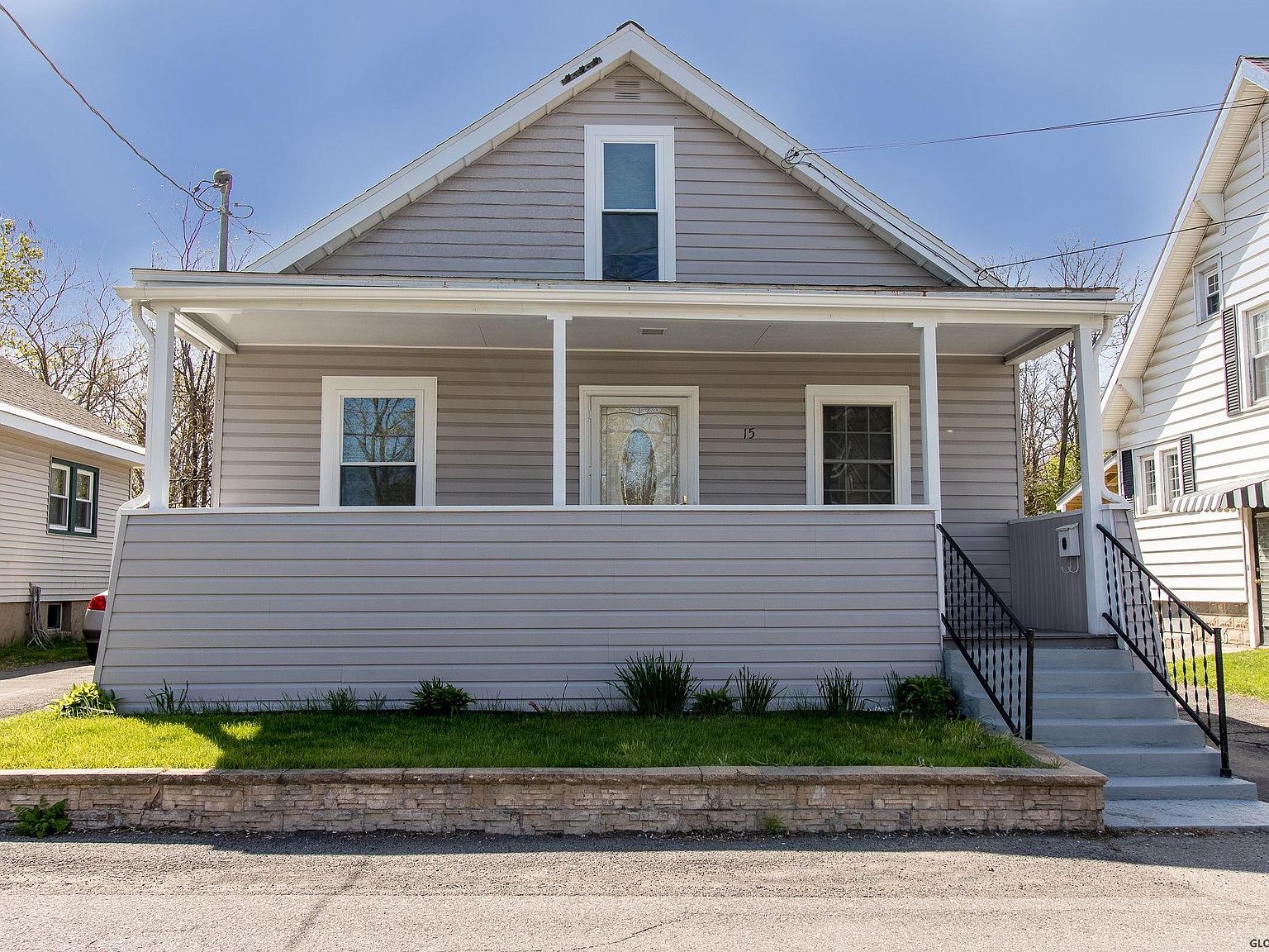 15 McNutt Ave, Albany, NY 12205 Zillow