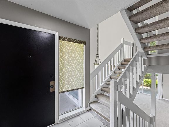 3rd image of 8058 Colony Ln