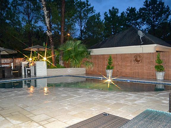 3rd image of 227 Jewel Park Ln