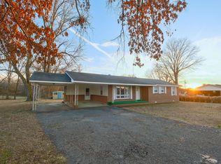 225 Maple St, Sharon, TN 38255