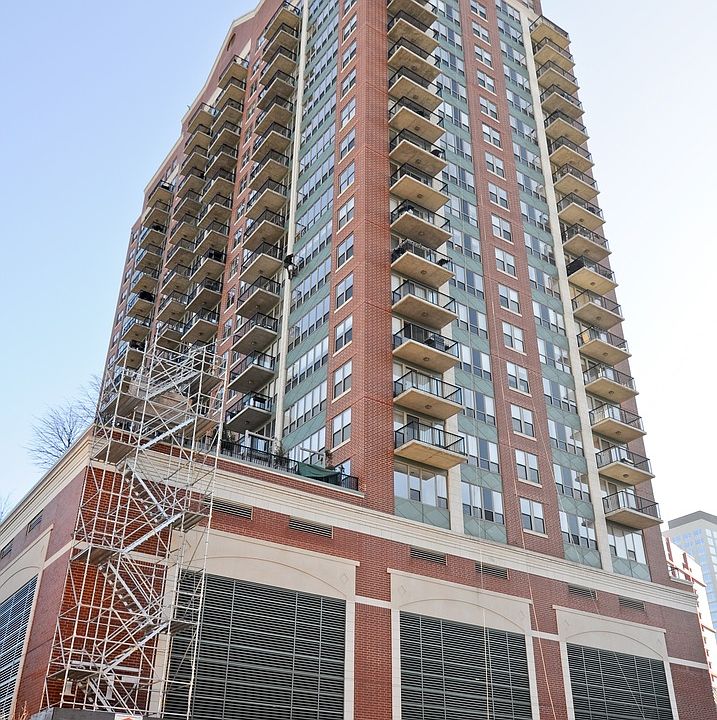 1st image of 1717 S Prairie Ave APT 2308