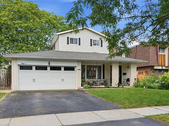 3rd image of 3411 Lansdown Dr