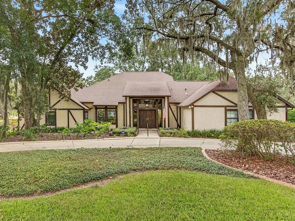 1st image of 671 QUIETWATER COVE