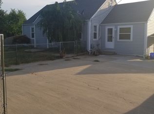 6424 Richmond Ave, Kansas City, MO 64133