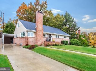 6902 Baylor Dr, Alexandria, VA 22307