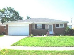 2330 Edwin Dr, Warren, MI