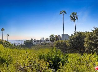 1022 N Hillcrest Rd, Beverly Hills, CA 90210