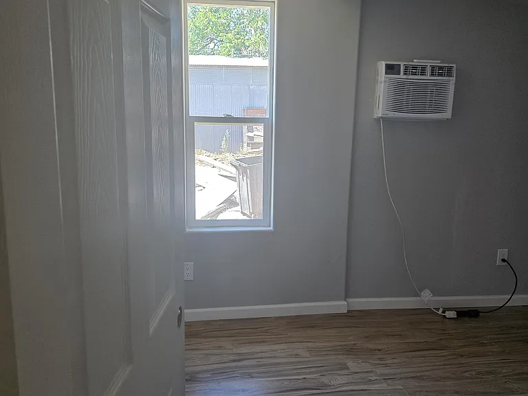 33930 Mission Trl — Photo 29