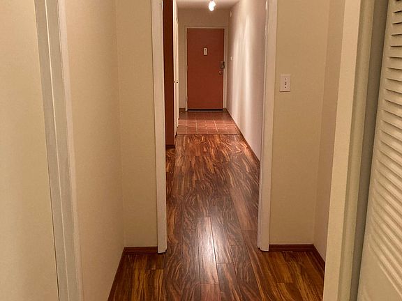 2nd image of 10601 Weymouth St APT 2