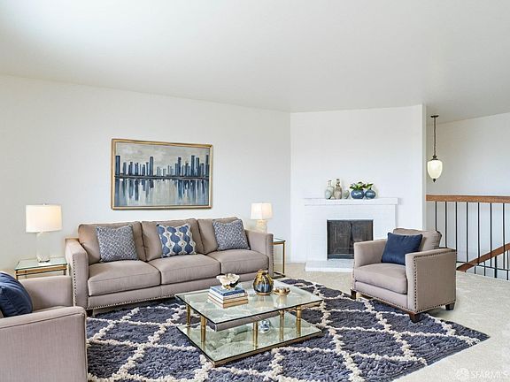 3rd image of 107 Lycett Cir