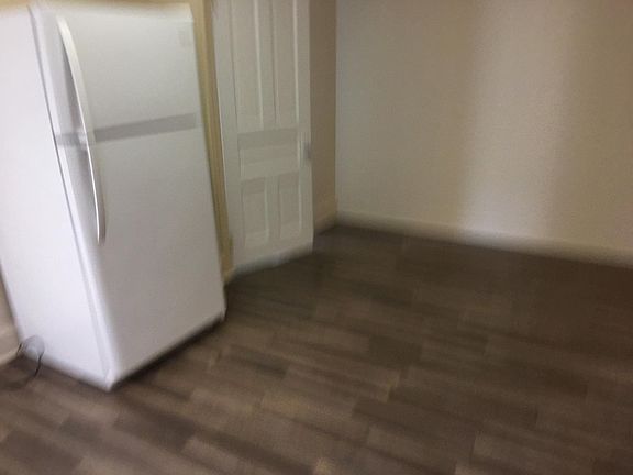 2nd image of 5815 N Park Ave Unit 1