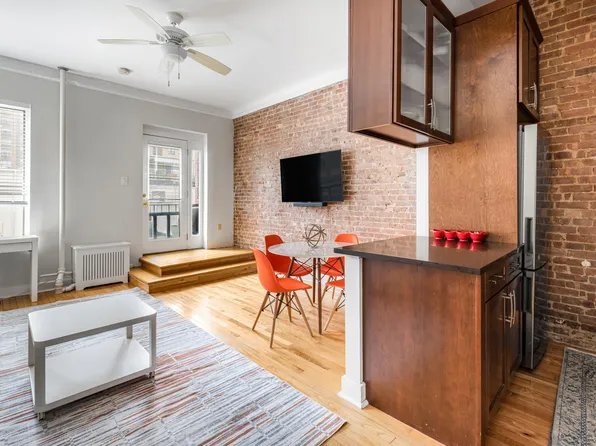 130 West 81st Street image 10 of 19