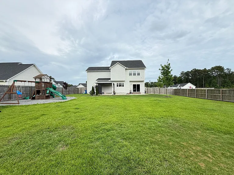 303 Breezeway Dr — Photo 69