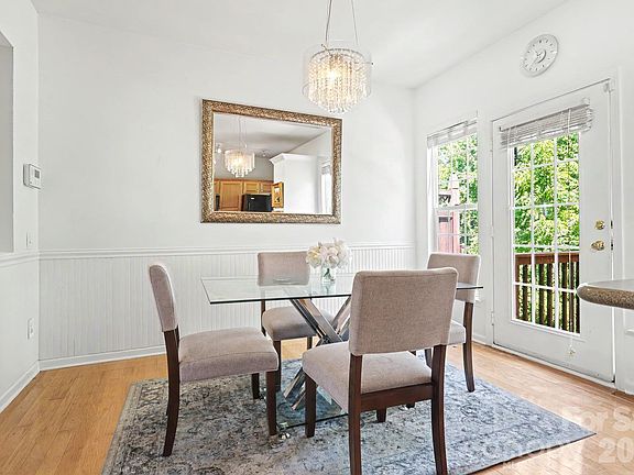4th image of 5413 Werburgh St