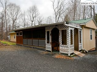 101 Ashley Rd, Jefferson, NC 28640