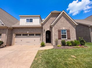 914 Meadowcrest Way, Lebanon, TN 37090