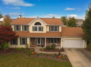 703 Redstone Cir, Brunswick, OH