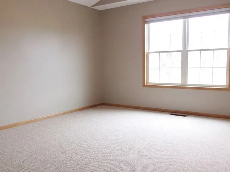 522 Thistleview Dr — Photo 18