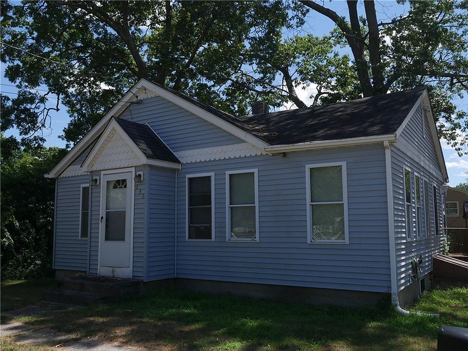 236 Gordon Ave, Warwick, RI 02889 Zillow