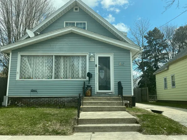 2119 Adams St, Two Rivers, WI 54241