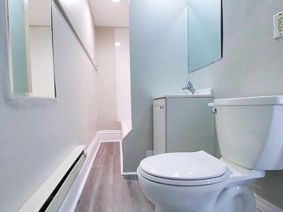 3rd image of 658 Lawson Ave E #3