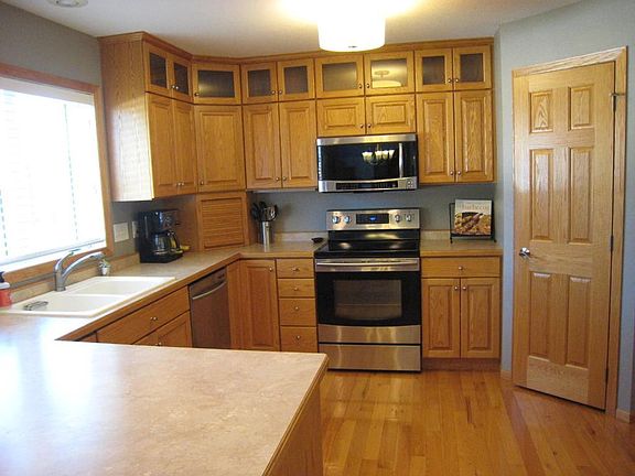 2nd image of 1156 Jadden Ln SE